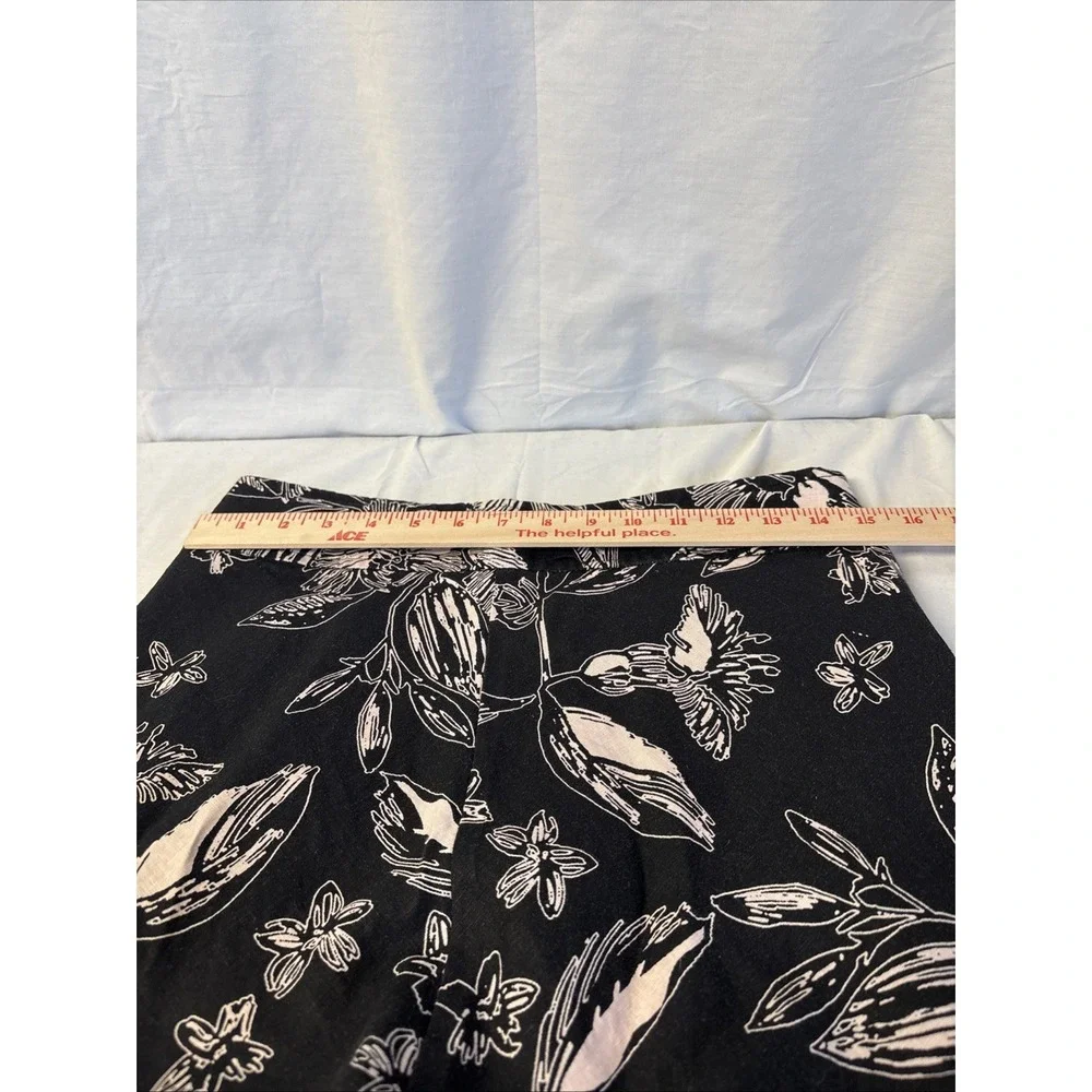 Merona Womens A Line Skirt Size 2 Black Floral Linen Canvas Lined Knee Length